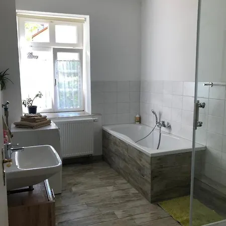 Ferienwohnung Altes Schulhaus Mutschelbach Karlsbad Exterior foto
